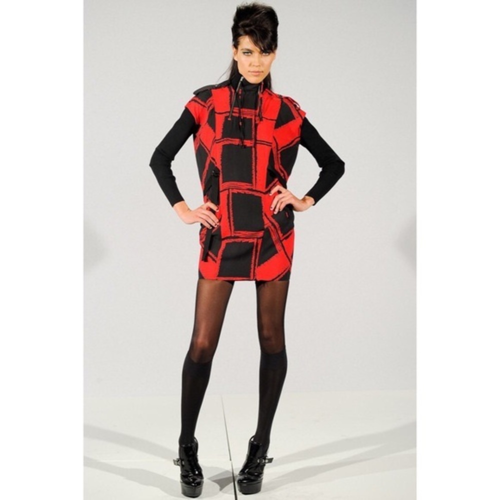EUC! L.A.M.B. by Gwen Stefani Black & Red Graphic Dress, size L - Picture 10 of 10